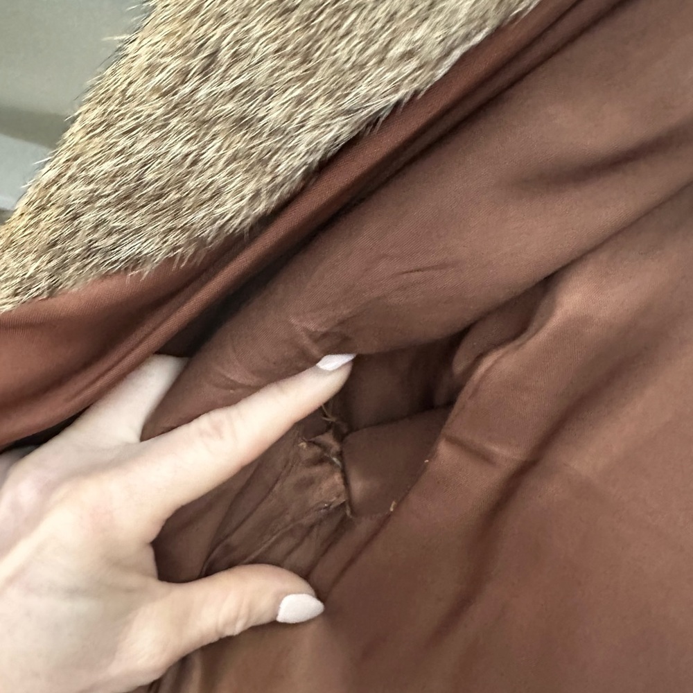 Authentic Rabbit Fur Coat - Picture 5 of 6